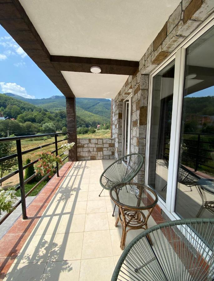 Vila Simona Mavrovo Exteriör bild